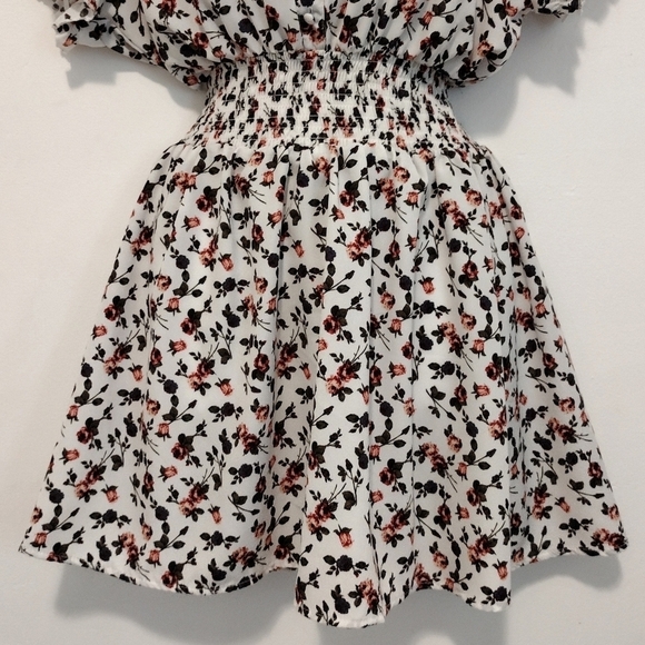 J for Justify - Floral Smocked Mini Dress - Picture 6 of 12